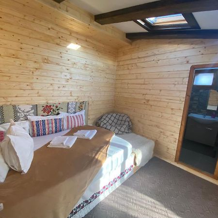 Casuta Din Povesti Otel Arada Dış mekan fotoğraf