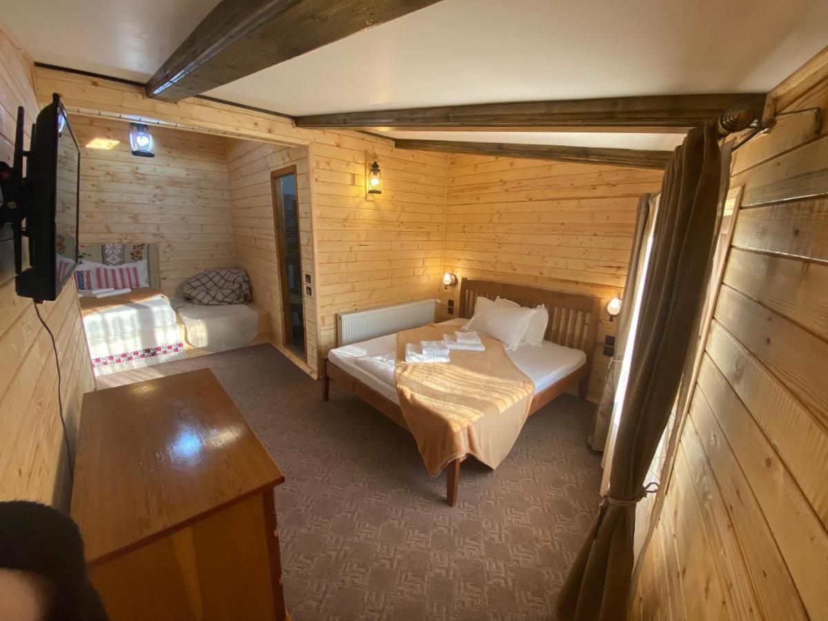 Casuta Din Povesti Otel Arada Dış mekan fotoğraf