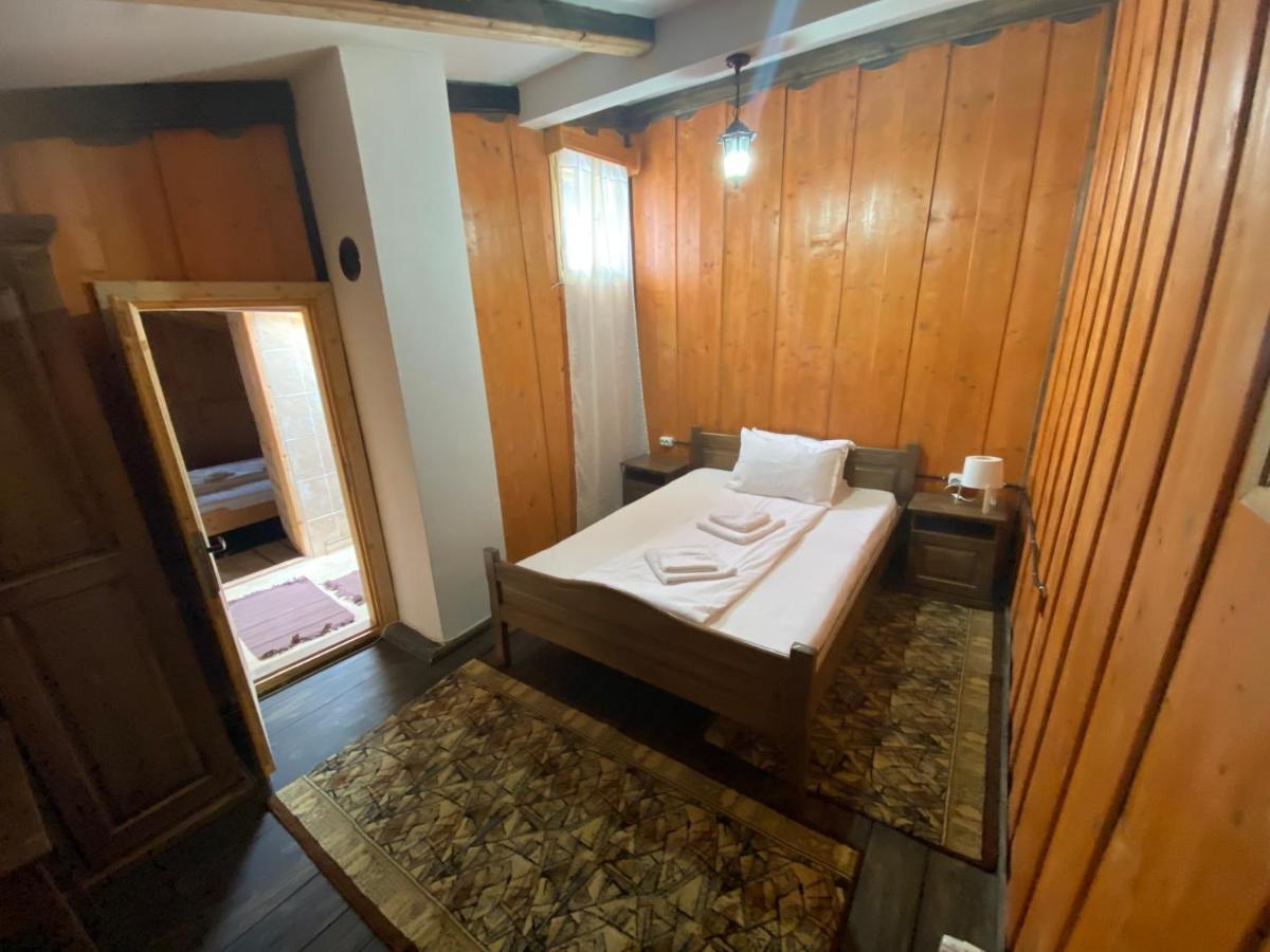 Casuta Din Povesti Otel Arada Dış mekan fotoğraf